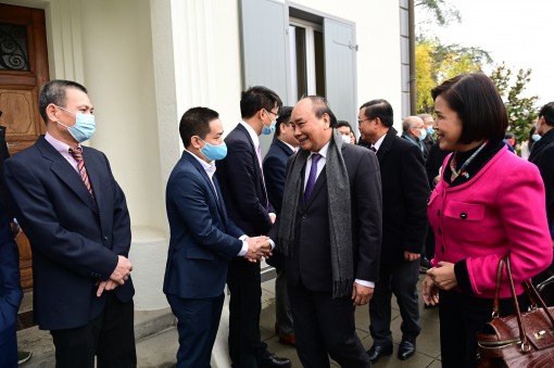 Chủ tịch nước: Nỗ lực hơn, làm sao cho xứng đáng 'hai chữ Việt Nam'