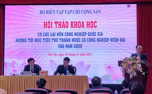 Cơ cấu lại nền công nghiệp hướng mục tiêu trở thành nước công nghiệp hiện đại
