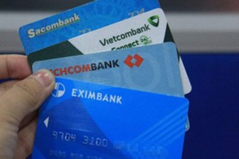 Thẻ ATM từ tiếp tục được lưu hành và rút tiền sau 31-12-2021