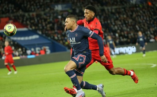 Messi chơi mờ nhạt, PSG hòa thất vọng trước Nice