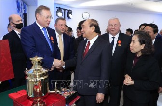 Chủ tịch nước Nguyễn Xuân Phúc thăm công ty dầu khí Zarubezhneft
