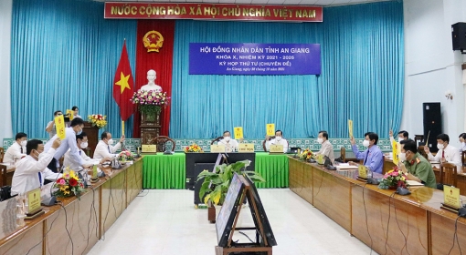 Gửi gắm niềm tin vào kỳ họp quan trọng