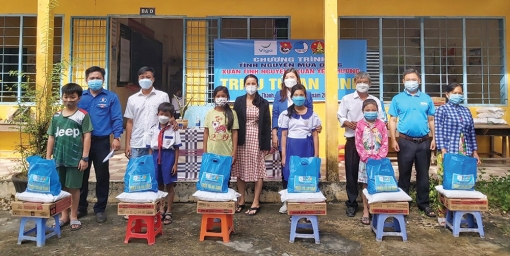 Tuổi trẻ Châu Thành xung kích, tình nguyện