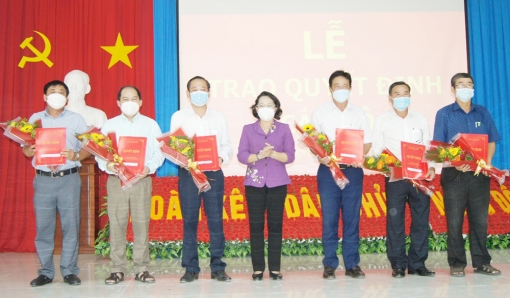Thoại Sơn điều động cán bộ thuộc diện Ban Thường vụ Huyện ủy quản lý