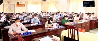 Đảng bộ huyện Phú Tân phấn đấu thực hiện 15 chỉ tiêu trong năm 2022