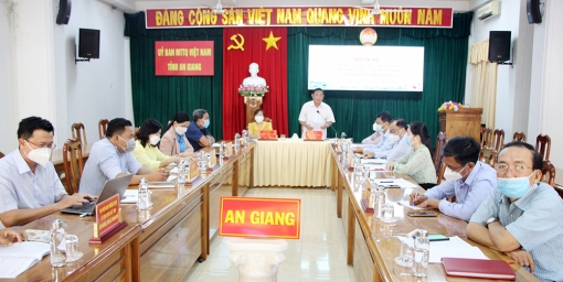 Ủy ban Trung ương MTTQVN tổng kết công tác Mặt trận cụm thi đua các tỉnh Nam sông Hậu năm 2021