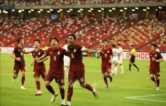 Singapore tiếp bước Thái Lan vào bán kết AFF Cup 2020