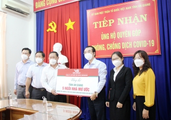 Tập đoàn VSETGROUP hỗ trợ An Giang 5 ngôi nhà mơ ước trị giá 250 triệu đồng