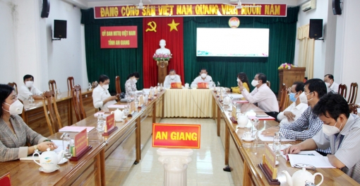 Sơ kết 5 năm Cuộc vận động "Toàn dân đoàn kết xây dựng nông thôn mới, đô thị văn minh"