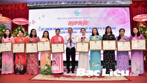 Phụ nữ Bạc Liêu ngày càng khẳng định vai trò và vị thế trong xã hội