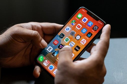 Người dùng iPhone có thể gặp nguy hiểm nếu không biết điều này
