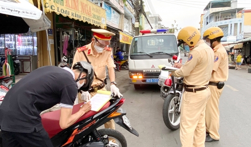 An Giang tăng cường kiểm soát trật tự an toàn giao thông
