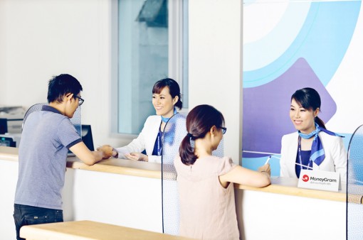 Nhiều ưu đãi hấp dẫn tại ACB dành cho khách hàng nhận tiền từ người thân ở nước ngoài gửi về