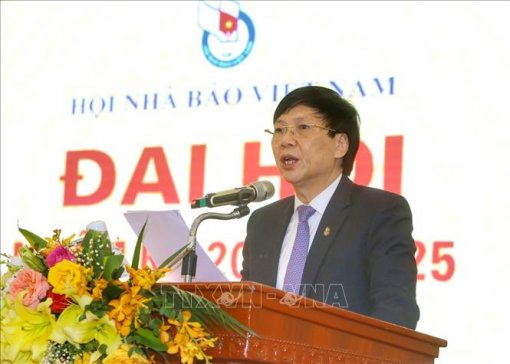 Xây dựng báo chí cách mạng giàu tính chiến đấu, nhân văn, chuyên nghiệp và hiện đại