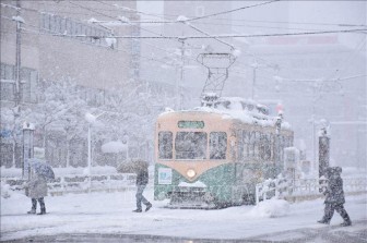 Thời tiết khắc nghiệt tiếp tục làm đình trệ giao thông tại Nhật Bản