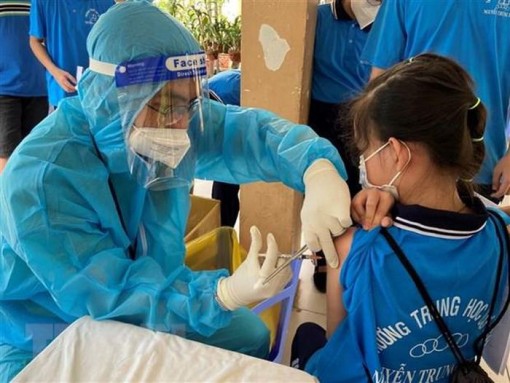 Học sinh tiểu học Long An bắt đầu học trực tuyến từ ngày 3-1-2022