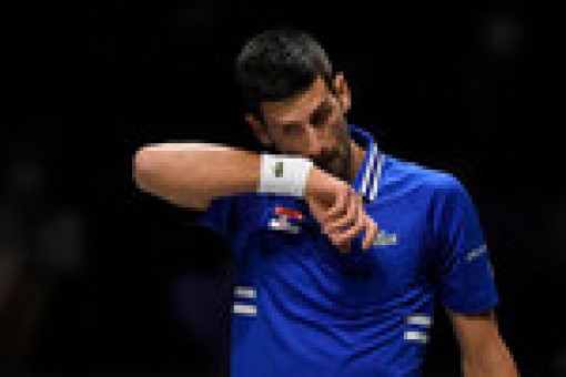 Australia hủy visa của Djokovic