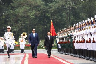 Thủ tướng Phạm Minh Chính chủ trì Lễ đón Thủ tướng Lào Phankham Viphavanh thăm chính thức Việt Nam