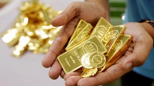 Giá vàng hôm nay 8-1: Bất ổn kìm hãm giá vàng