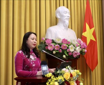 Phó Chủ tịch nước Võ Thị Ánh Xuân gặp mặt những tấm lòng vàng tiêu biểu 2021