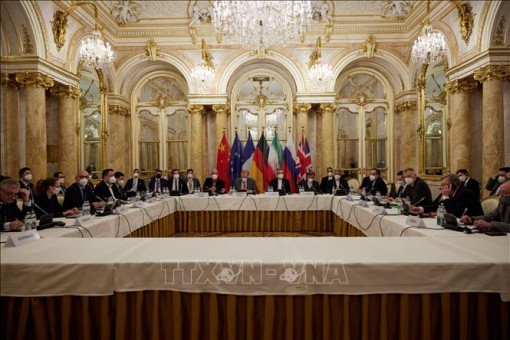 Các nước tham gia JCPOA thảo luận cách gỡ bỏ lệnh cấm vận của Mỹ với Iran