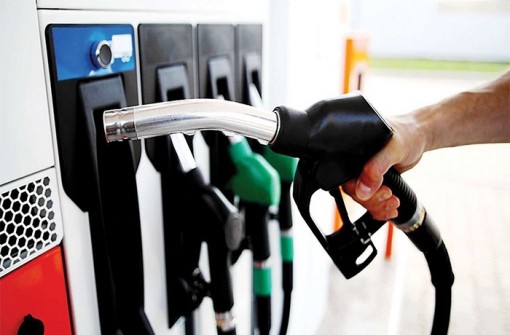 Xăng, dầu đồng loạt tăng giá