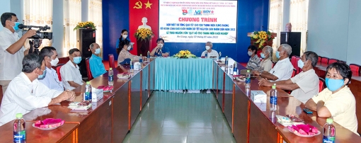 An Giang: Họp mặt và tặng quà Tết cho cựu Thanh niên xung phong có hoàn cảnh khó khăn