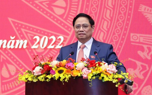 Thủ tướng yêu cầu thần tốc tiêm vaccine và đẩy mạnh thực hiện các biện pháp phòng COVID-19