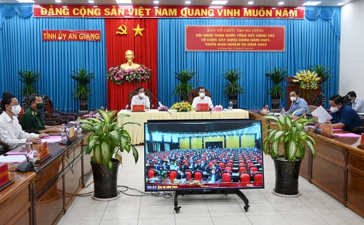 Tổng kết công tác Tổ chức xây dựng Đảng năm 2021, triển khai nhiệm vụ năm 2022