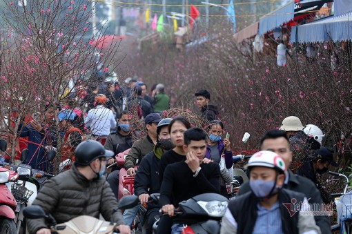 Những tỉnh, thành yêu cầu test COVID-19 khi về quê ăn Tết