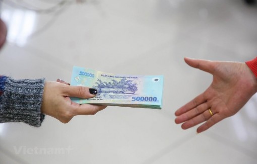 Bộ Lao động: Mức thưởng Tết bình quân năm 2022 giảm so với 2021