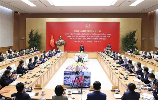 Thủ tướng chủ trì Hội nghị triển khai Đề án phát triển ứng dụng dữ liệu về dân cư