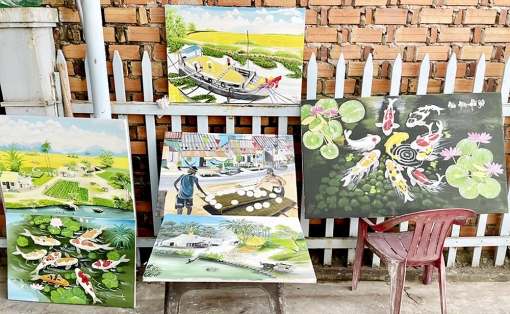 Vẽ “Tết” lên quà