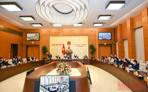 Điều chỉnh Chương trình xây dựng luật, pháp lệnh năm 2022