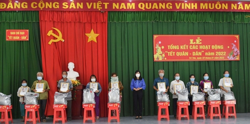 Nhiều phần việc trong Tết quân  - dân huyện Tri Tôn