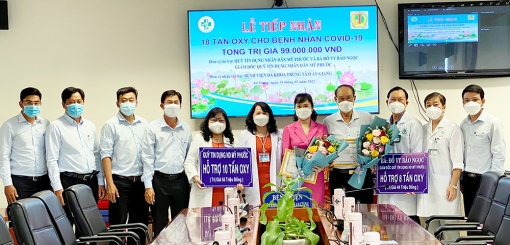 Quỹ Tín dụng nhân dân Mỹ Phước tài trợ 18 tấn ô-xy y tế