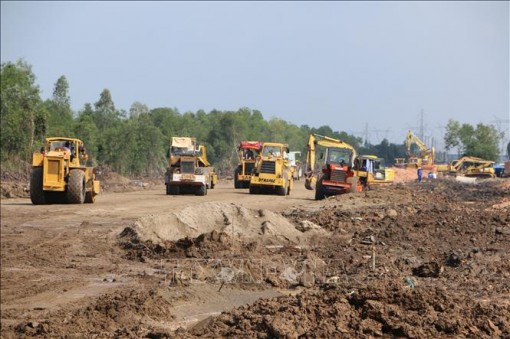 Chuyển mục đích sử dụng đất tại 2 tỉnh Long An, Đồng Tháp