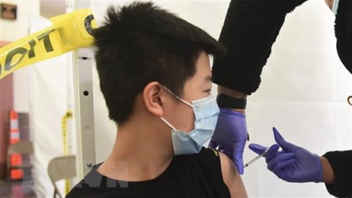 Mỹ ghi nhận hơn 1 triệu trẻ em mắc mới COVID-19 trong 1 tuần