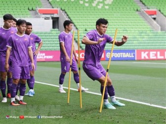Đội tuyển Việt Nam tập luyện trở lại chuẩn bị tái đấu với Trung Quốc