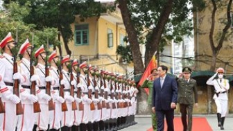 Thủ tướng thăm và chúc Tết các lực lượng Công an nhân dân