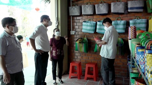 Khai trương điểm trưng bày sản phẩm OCOP chào Tết Nguyên đán ở khu du lịch sinh thái Mỹ Luông