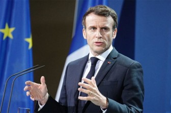 Tổng thống Pháp bắt đầu sứ mệnh ngoại giao đầy thách thức ở Nga