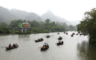 Hà Nội: Phấn đấu đón gần 1 triệu lượt khách tham quan chùa Hương