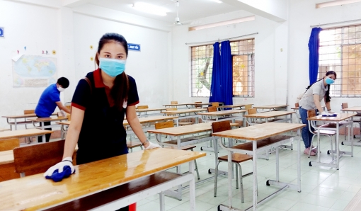 Niềm vui đến trường