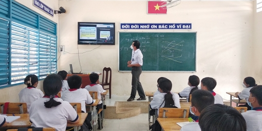 Mở cửa trường học là cần thiết