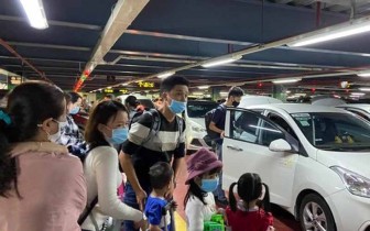 Xử lý nghiêm hành vi bắt chẹt khách tại sân bay Tân Sơn Nhất