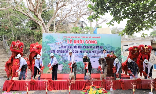 UBND TP. Châu Đốc khởi công công trình “Bảo tồn, tôn tạo và phát huy giá trị di tích cấp quốc gia khu vực Bà ngự trên đỉnh núi Sam”