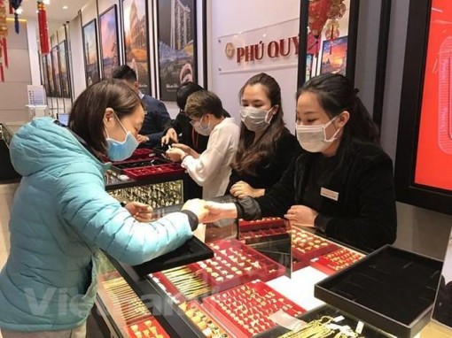 Giá vàng trong nước cao nhất mọi thời đại, vượt mốc 67 triệu đồng