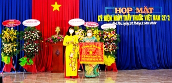 UBND huyện Phú Tân tổ chức họp mặt kỷ niệm 67 năm ngày Thầy thuốc Việt Nam