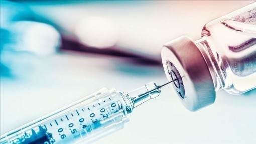 Thế giới đẩy mạnh tiêm liều vaccine COVID-19 tăng cường